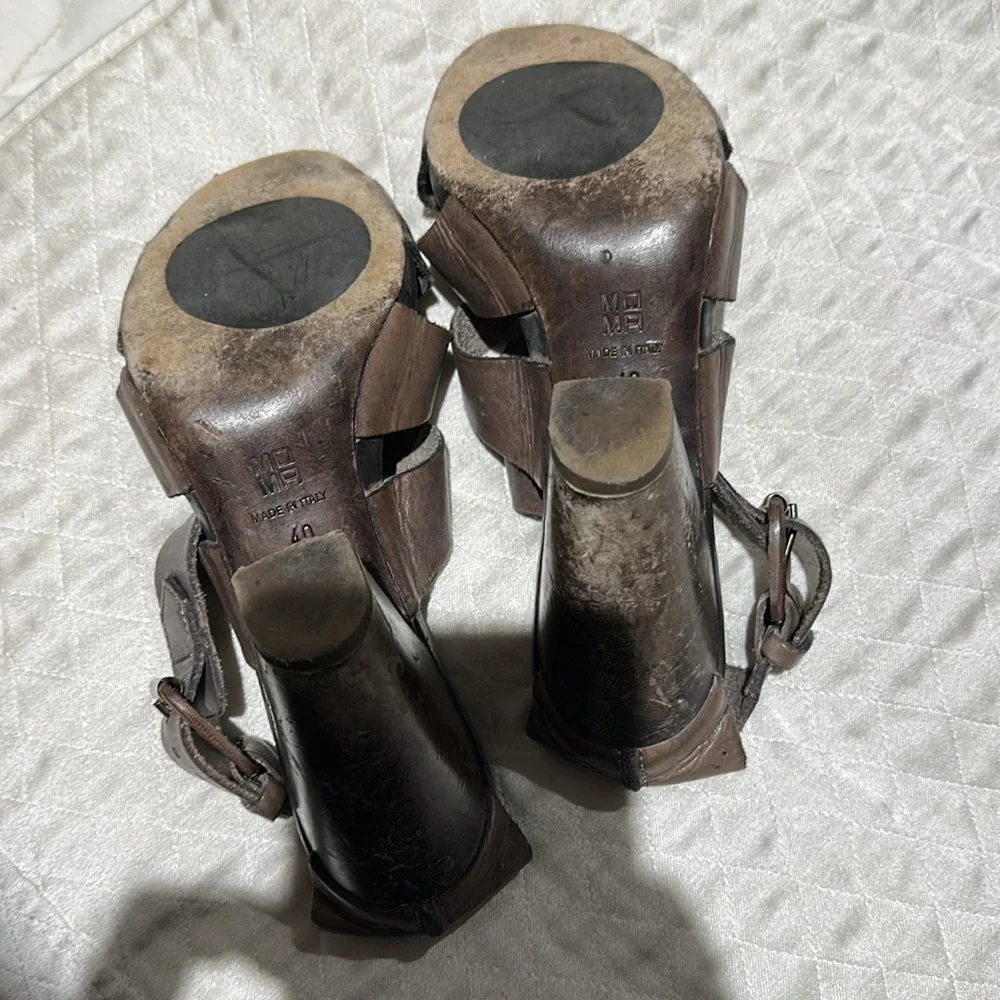 MOMA gray Leather Sandals - Picture 7 of 11